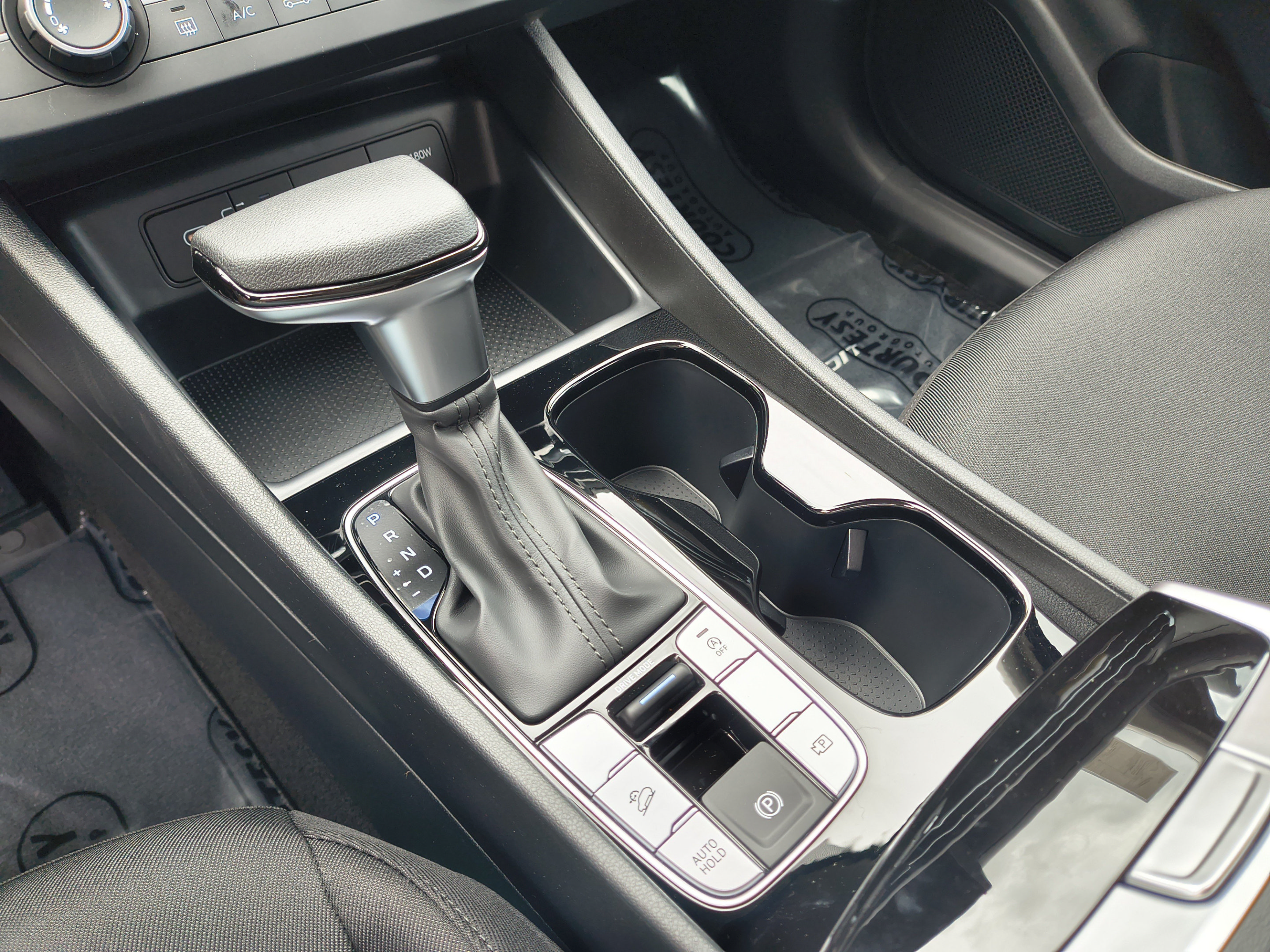 New 2026 Hyundai Tucson SE FWD image 25