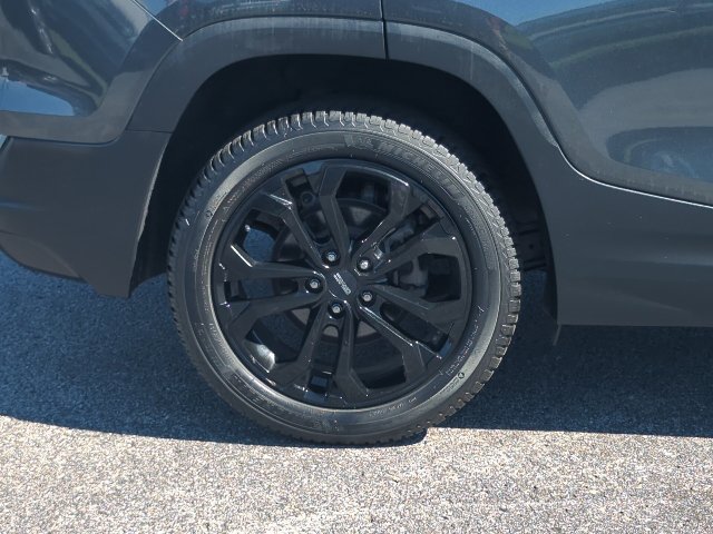 Used 2019 GMC Terrain SLT w/ Preferred Package AWD/4WD image 33