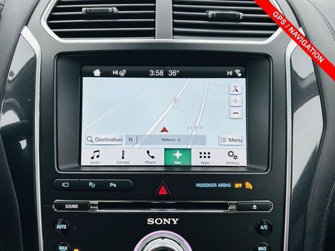 Used 2017 Ford Explorer Platinum image 6