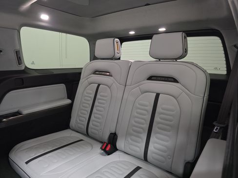 Used 2023 Rivian R1S Launch Edition AWD/4WD image 22