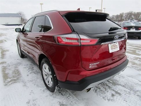 Used 2019 Ford Edge SEL w/ Equipment Group 201A image 7