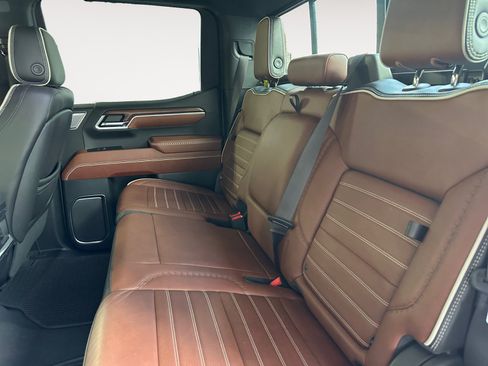 Used 2023 GMC Sierra 1500 Denali Ultimate AWD/4WD image 24