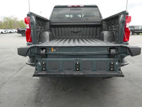 Certified 2026 Chevrolet Silverado 1500 High Country w/ Technology Package AWD/4WD image 8
