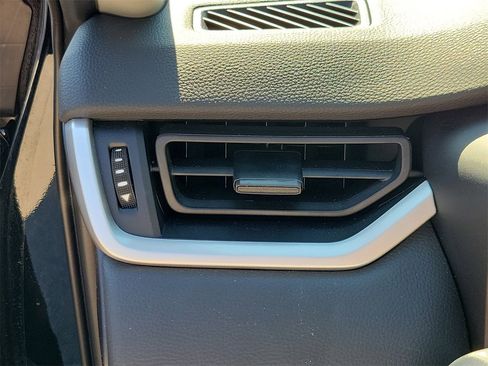 Used 2025 Toyota RAV4 LE image 30