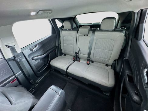 Used 2021 Ford Escape SE w/ SE Sport Appearance Package AWD/4WD image 12