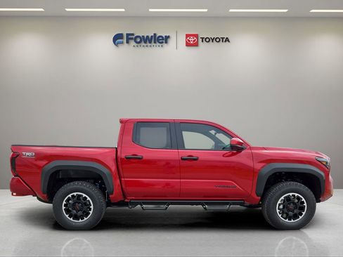 New 2026 Toyota Tacoma TRD Off-Road AWD/4WD image 3