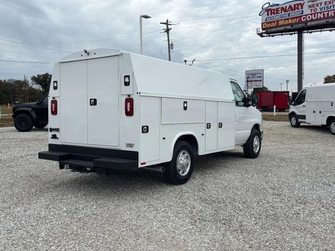 New 2026 Ford E-350 and Econoline 350 Super Duty w/ Power Equipment Group image 4