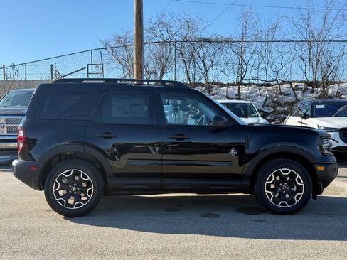 New 2026 Ford Bronco Sport Outer Banks image 2