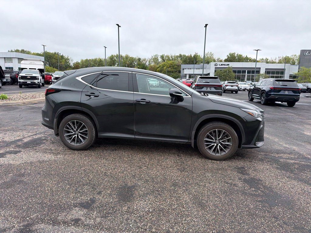Used 2024 Lexus NX 350 AWD w/ Vision Package image 17