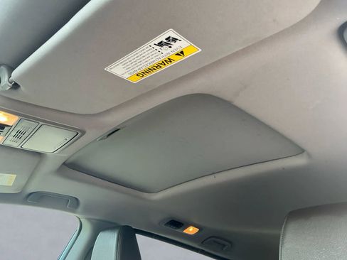 Used 2019 Honda Odyssey EX-L image 26