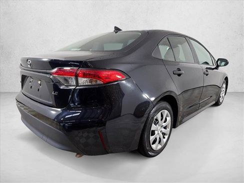 Used 2024 Toyota Corolla LE FWD image 3