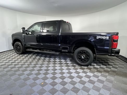 Used 2023 Ford F350 Lariat w/ Lariat Ultimate Package image 2
