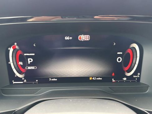New 2026 Nissan Pathfinder Platinum AWD/4WD image 10