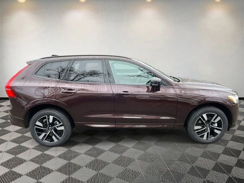 New 2026 Volvo XC60 B5 Plus w/ Climate Package AWD/4WD image 2