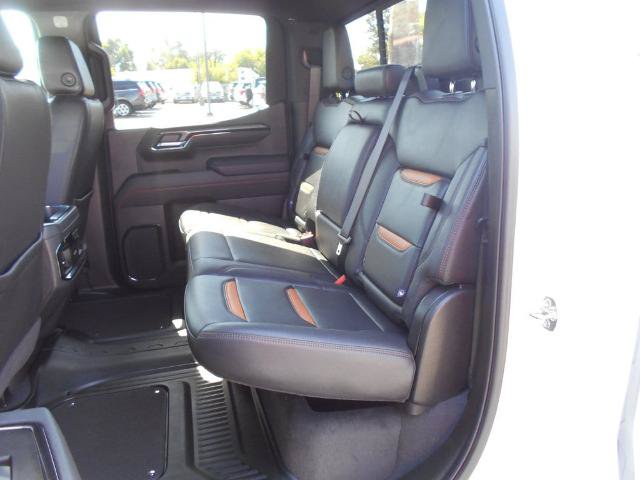 Used 2025 GMC Sierra 1500 AT4 w/ AT4 Premium Package AWD/4WD image 10
