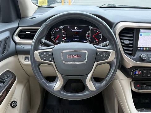 Used 2021 GMC Acadia Denali w/ Denali Ultimate Package AWD/4WD image 13