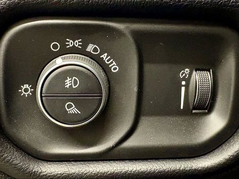 Used 2022 RAM 1500 Big Horn image 16