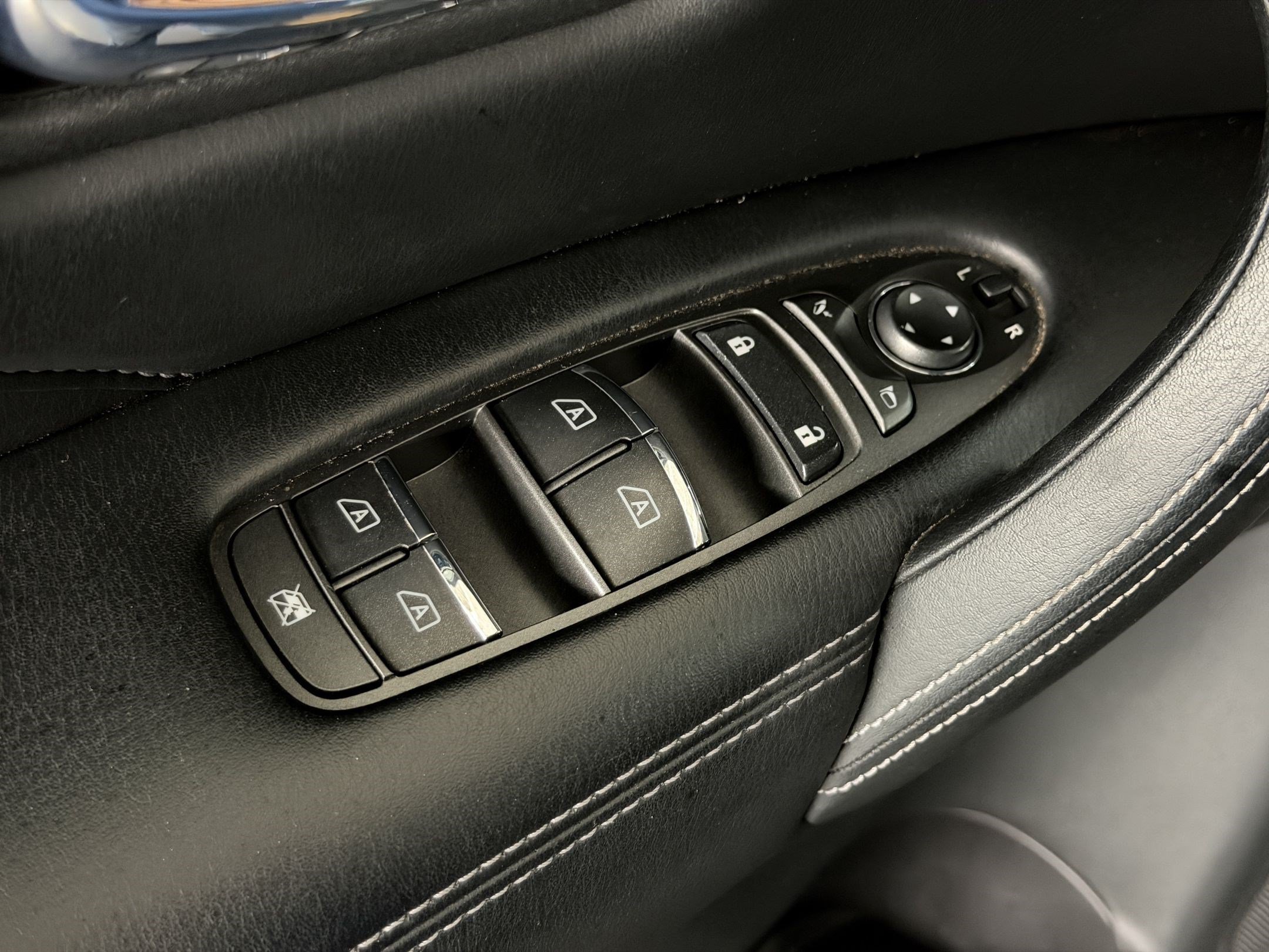 Used 2024 INFINITI QX80 Luxe AWD/4WD image 26