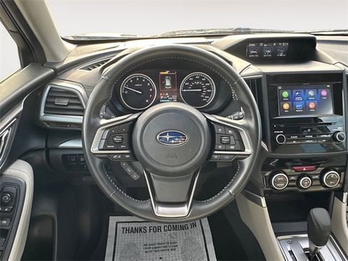 Used 2023 Subaru Forester Premium image 12