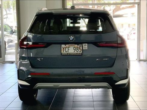 Used 2026 BMW X1 xDrive28i w/ Technology Package AWD/4WD image 4