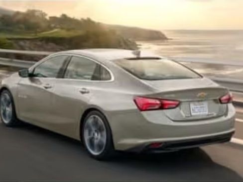 Used 2024 Chevrolet Malibu LT image 5