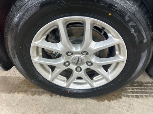 Used 2021 Chrysler Voyager Lxi image 16