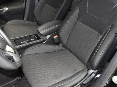 Certified 2024 Nissan Kicks SV FWD image 14