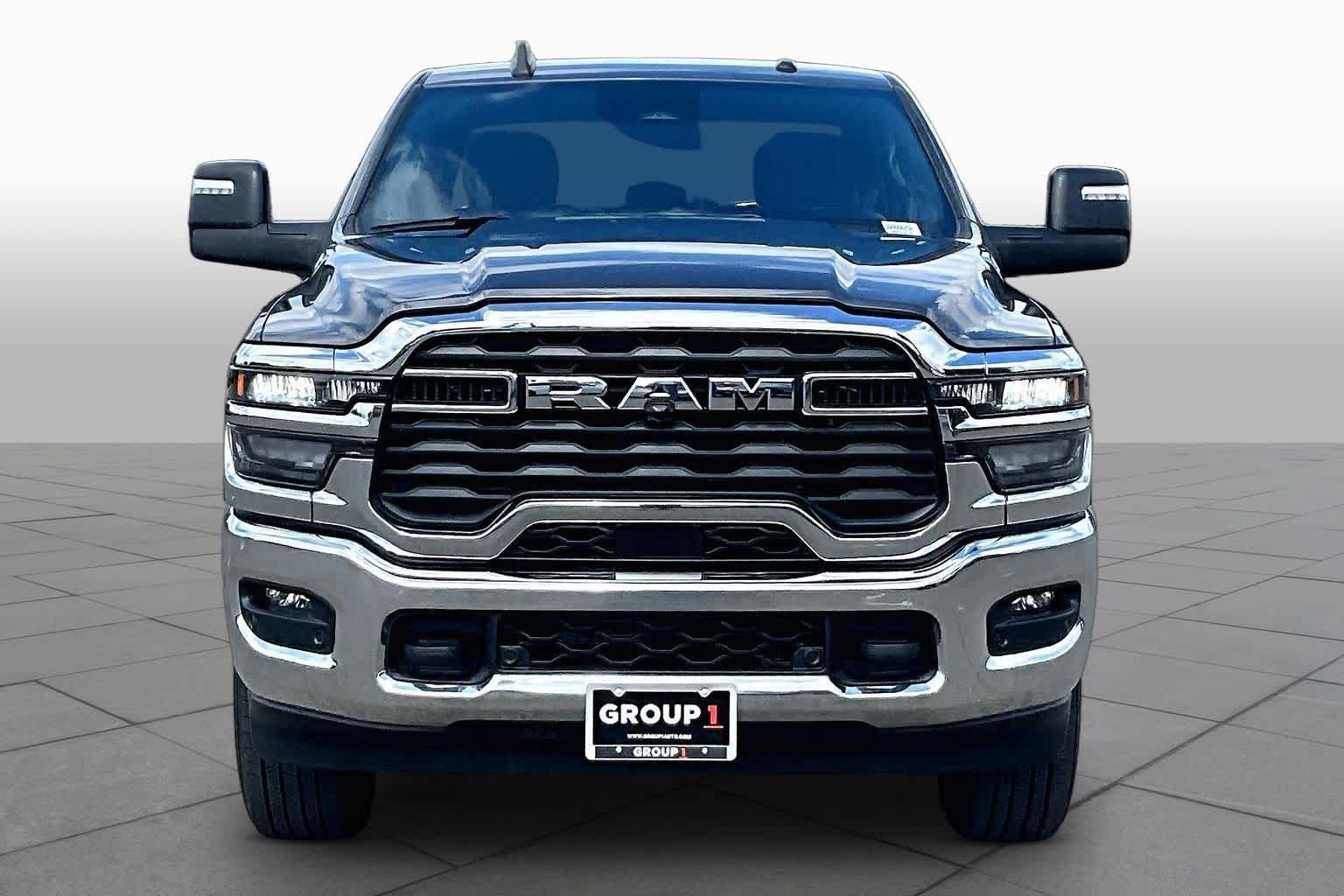 Used 2025 RAM 2500 Big Horn AWD/4WD image 3