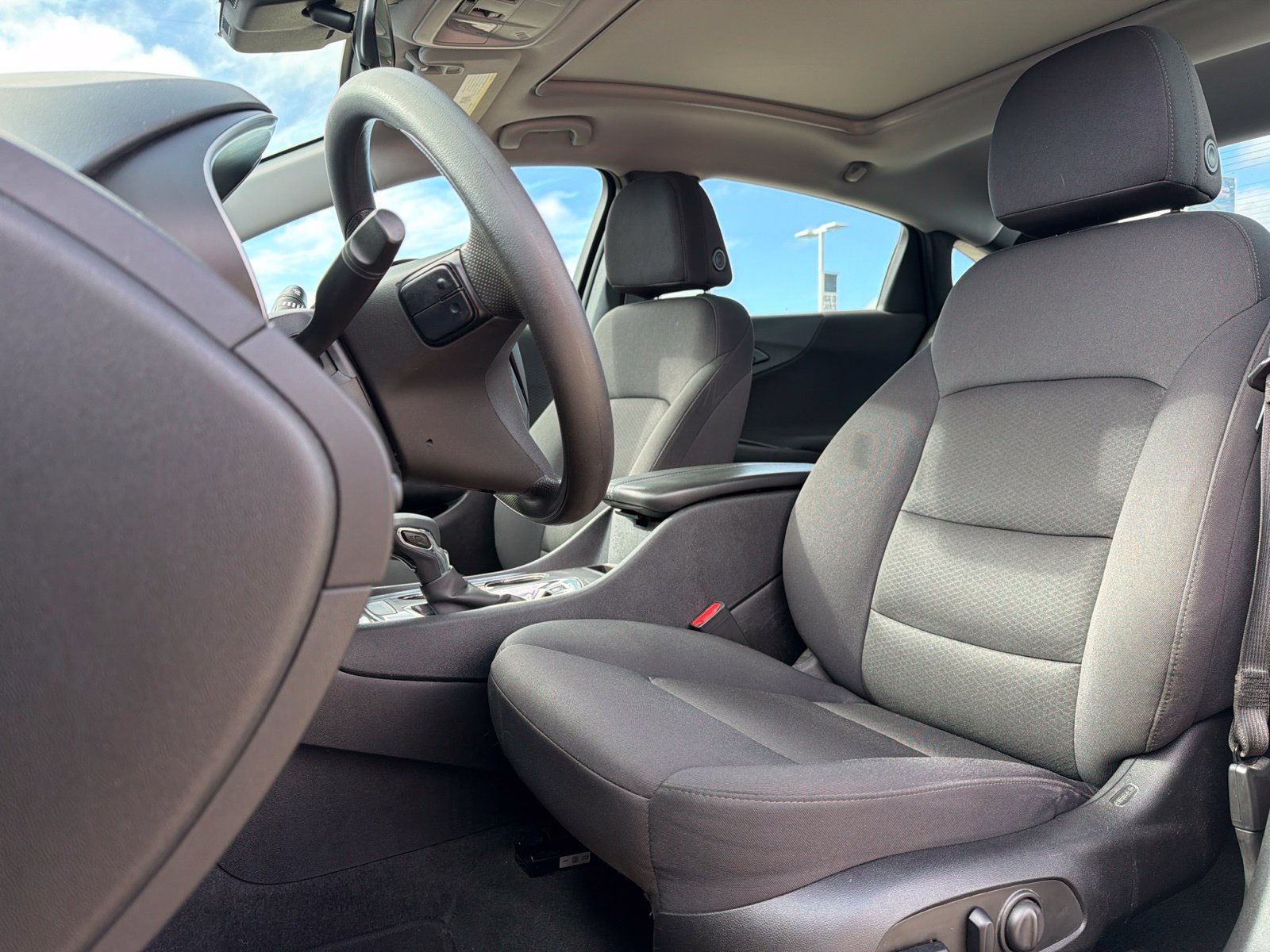 Used 2023 Chevrolet Malibu LT FWD image 8