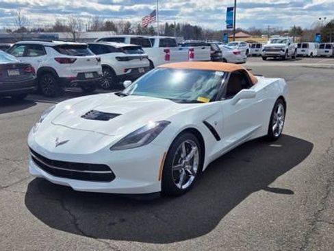 Used 2015 Chevrolet Corvette Stingray Convertible w/ 2LT Preferred Equipment Group image 2