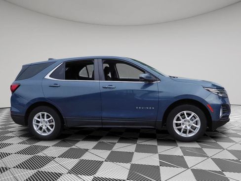 Used 2024 Chevrolet Equinox LT FWD image 8