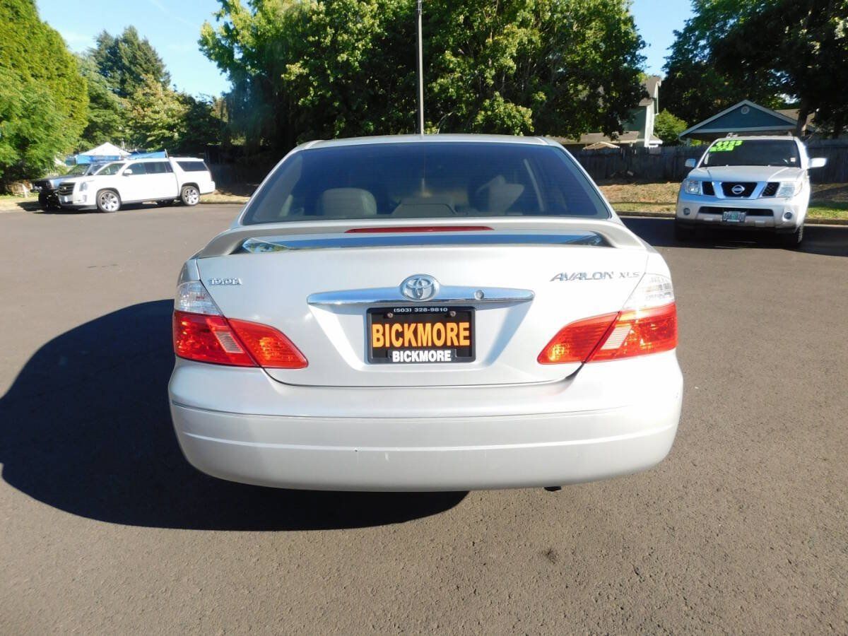 Used 2003 Toyota Avalon XLS FWD image 18