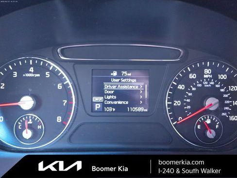 Used 2019 Kia Sorento FWD image 14