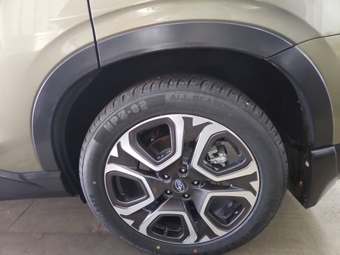 Certified 2023 Subaru Ascent Touring image 27