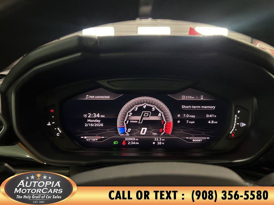 Used 2020 Lamborghini Urus AWD/4WD image 33