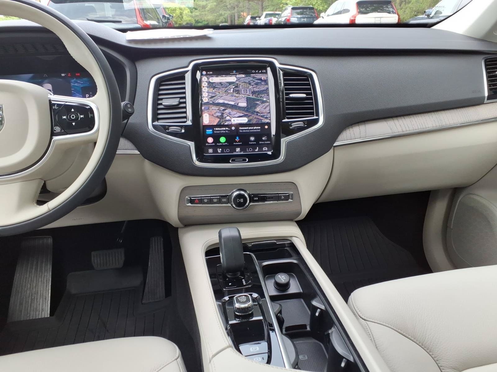 Certified 2025 Volvo XC90 B6 Plus w/ Protection Package Premier AWD/4WD image 15