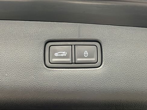 Used 2026 Genesis GV70 2.5T Advanced AWD/4WD image 29