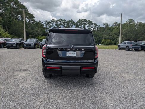 New 2025 Nissan Armada SV image 4