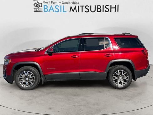 Used 2023 GMC Acadia SLE image 2