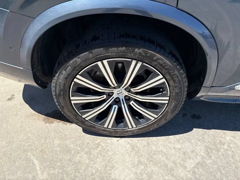 Certified 2023 Volvo XC90 B6 Plus AWD/4WD image 13