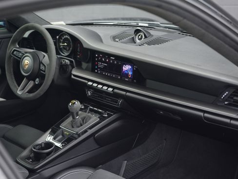 Certified 2024 Porsche 911 GT3 image 51