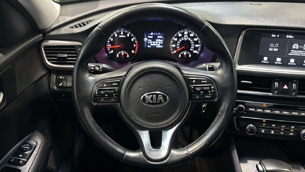 Used 2018 Kia Optima S w/ Panoramic Sunroof Package FWD image 17