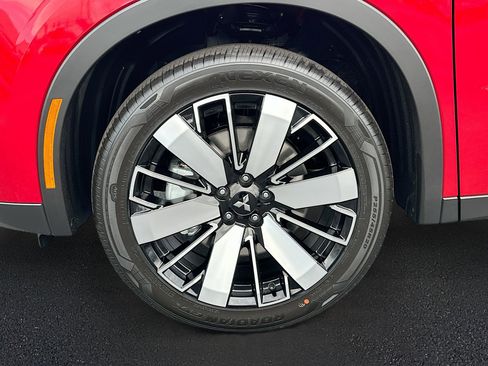 New 2026 Mitsubishi Outlander SE image 21