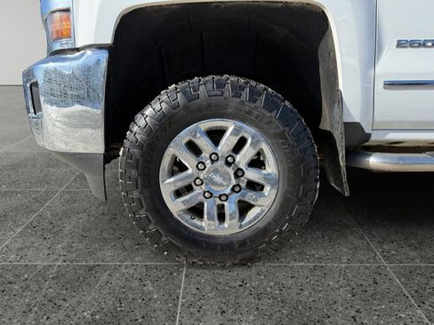 Used 2019 Chevrolet Silverado 2500 LTZ w/ Duramax Plus Package image 14