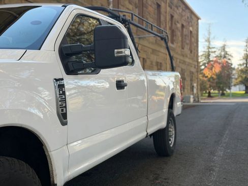 Used 2022 Ford F250 XL w/ Power Equipment Group image 13