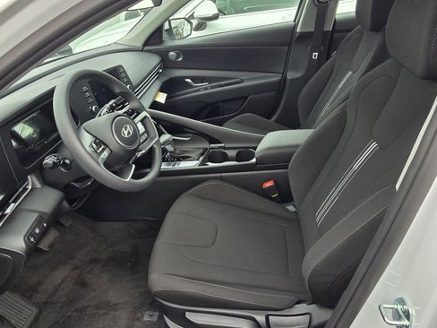 New 2026 Hyundai Elantra Blue image 12