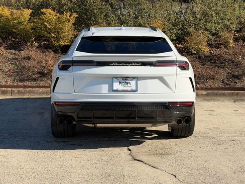 Used 2022 Lamborghini Urus image 4