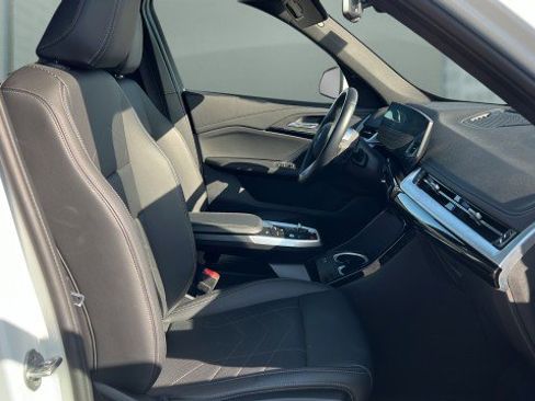 Used 2025 BMW X1 xDrive28i image 29