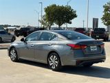 Used 2023 Nissan Altima 2.5 S image 4