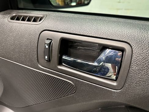 Used 2012 Ford Mustang GT Premium w/ Brembo Brake Pkg image 10